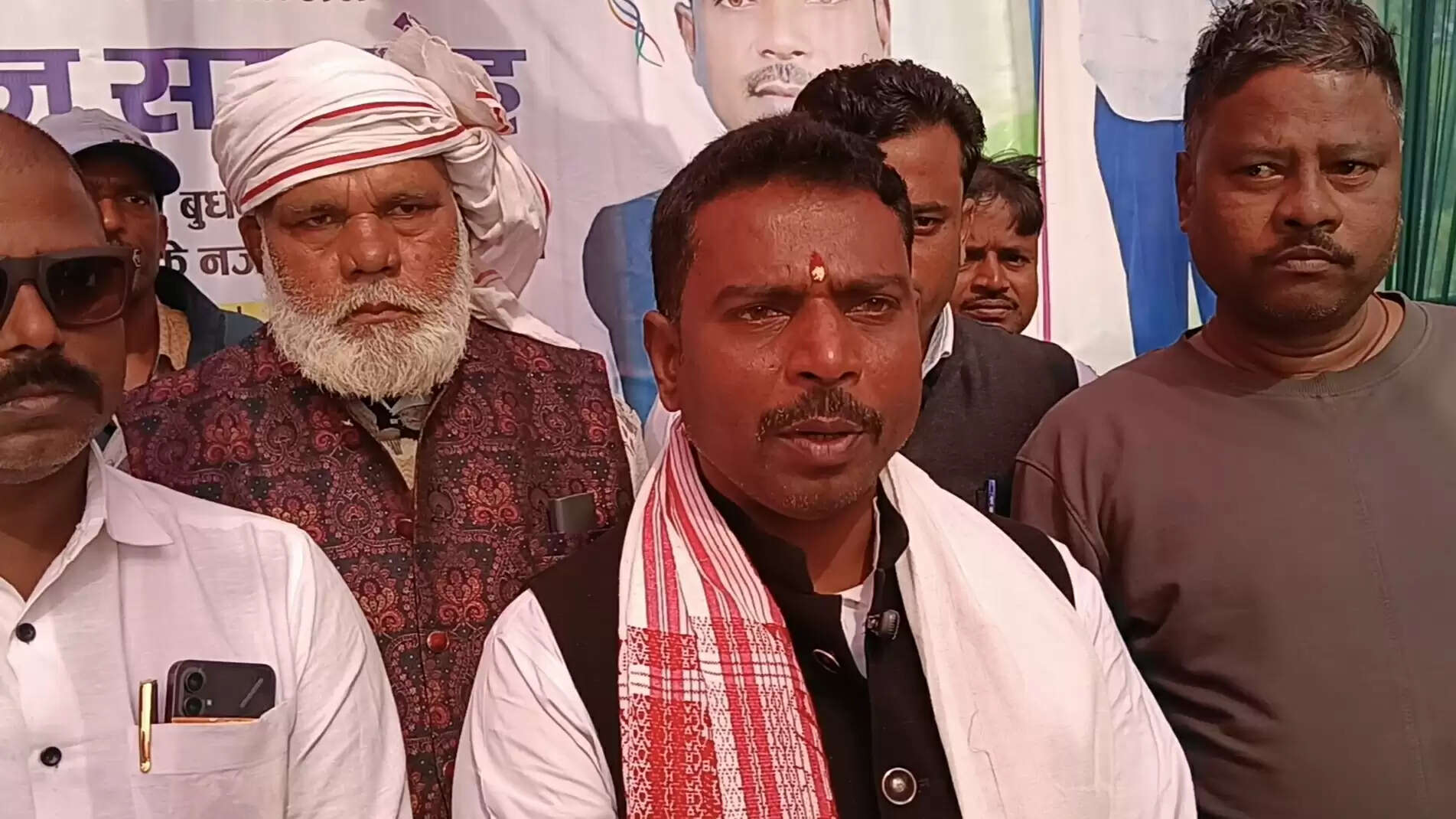 फारबिसगंज विधायक ने दल बदल की आशंका पर लगाया विराम