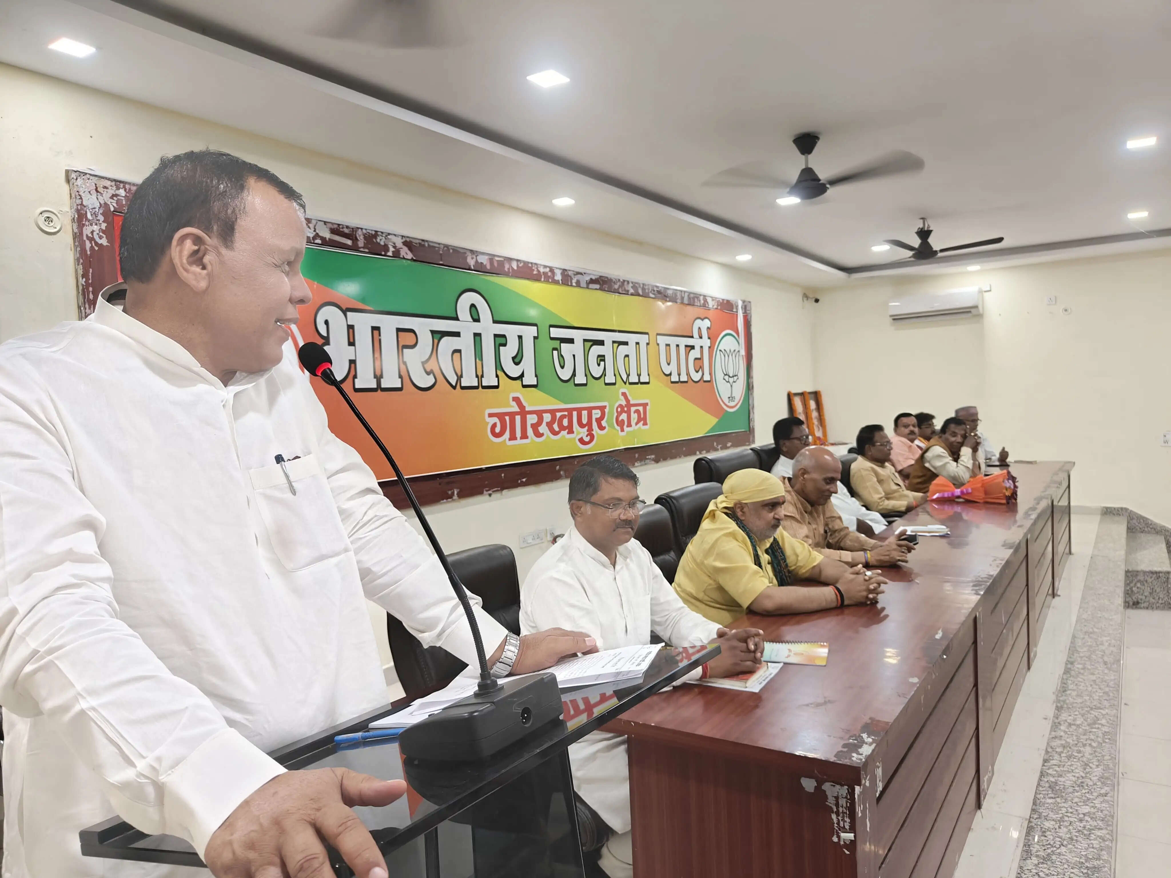 स्थापना दिवस धूम धाम से मनाएगी भाजपा, सरकार की उपलब्धियों पर हाेगी चर्चा : जनार्दन तिवारी