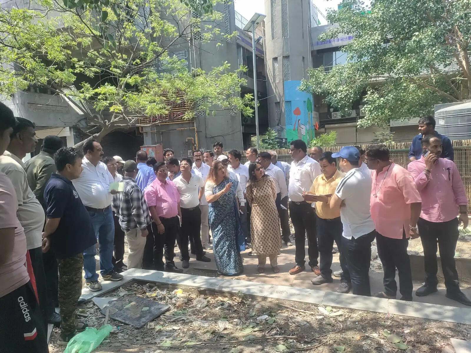 उपमहापौर डॉ. मोनिका पंत ने डीडीए मार्केट, कड़कड़डूमा में किया औचक निरीक्षण