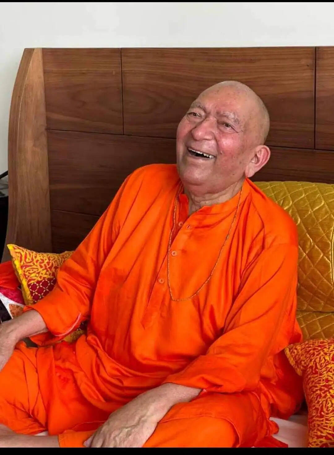 वेदों के स्वाध्याय और यज्ञ से मिलता है निरोग जीवन व दीर्घायु-स्वामी राम स्वरूप जी