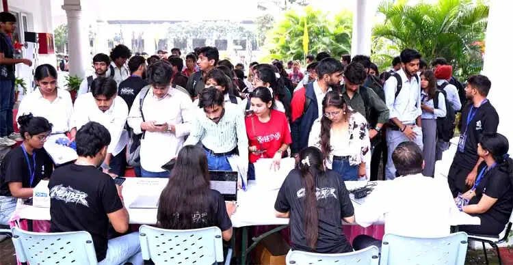 मंथन 2 के 26 के दूसरे दिन नवाचार, तकनीक और उद्यमिता का दिखा उत्साह