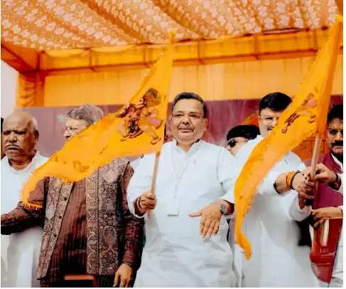 दीपों से जगमग हुई अयोध्या, योगी बोले- राम मंदिर के निर्माण से हर सनातनी को गर्व