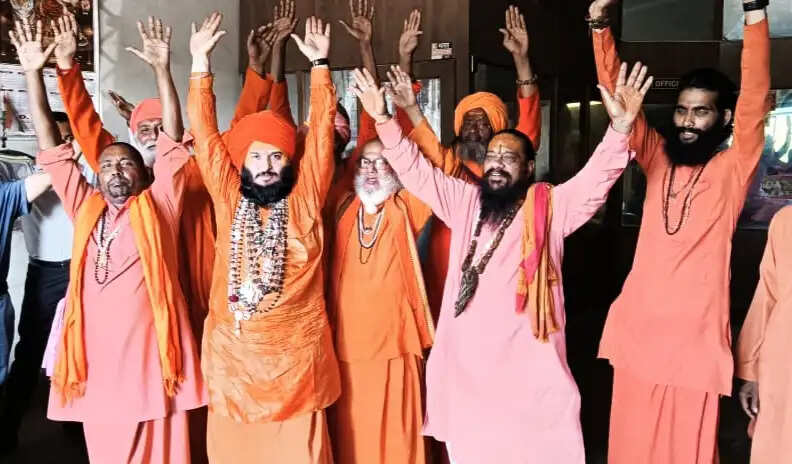 अमरनाथ यात्रा की तैयारियों पर साधु धर्म स्थान सुरक्षा समिति की बैठक