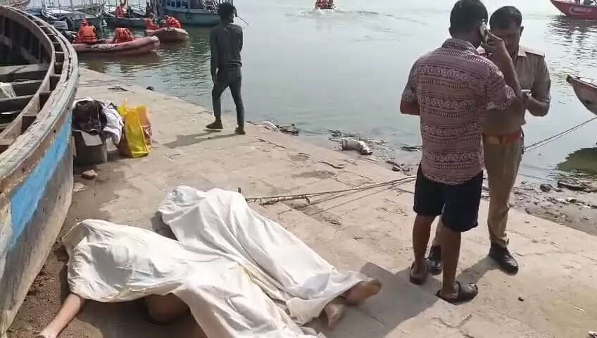 वाराणसी: गंगा में नहाते समय डूबे दो छात्रों की मौत,परिजनों में कोहराम