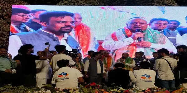गिनीज वर्ल्ड रिकॉर्ड के लक्ष्य के साथ आयोजित मेगा रक्तदान अभियान में 3,100 से अधिक लोगों ने किया रक्तदान