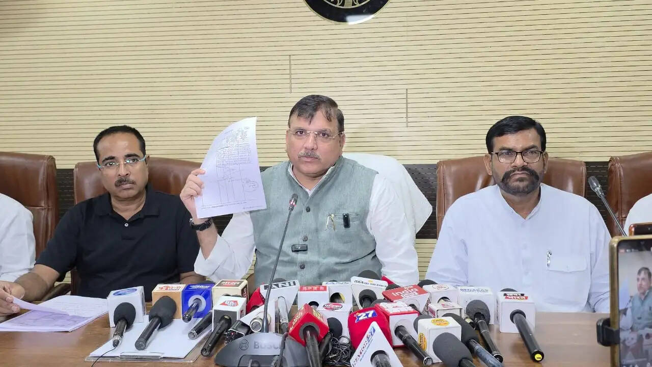 दानपात्र की चोरी पर भाजपा की चुप्पी, रामभक्तों का अपमान है : संजय सिंह