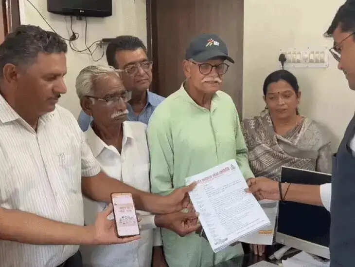 'भारत के नारी रत्न' पुस्तक में पन्नाधाय को खीची राजपूत बताने पर गुर्जर समाज नाराज