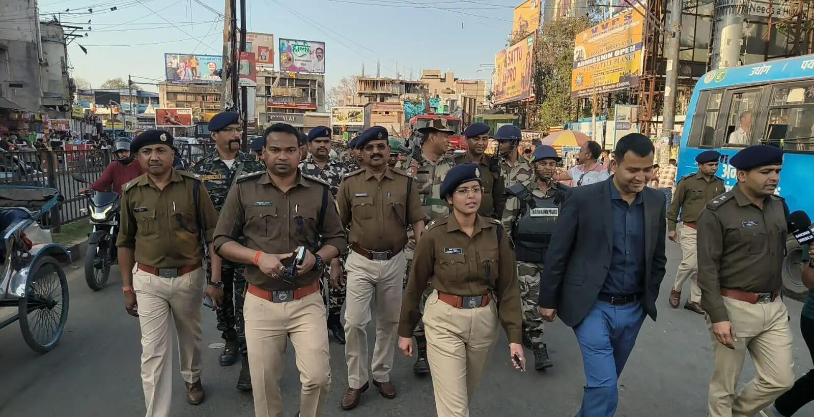 होली से पहले रांची में फ्लैग मार्च, लोगों से शांति व्यवस्था बनाए रखने की अपील