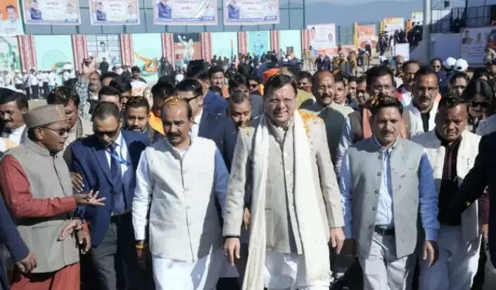 मुख्यमंत्री ने अल्मोड़ा में किया सांसद खेल महोत्सव का शुभारंभ