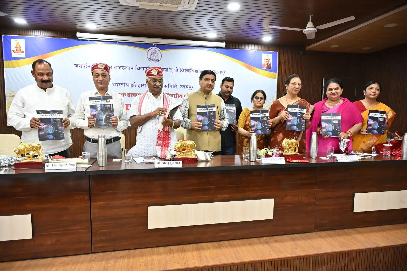 विकृत इतिहास को सुधारना समय की आवश्यकता - डॉ. पांडे