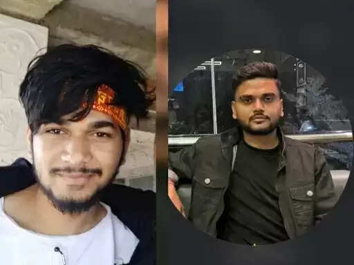 कार पेड़ से टकराकर खेत में पलटी, दो दोस्तों की मौत