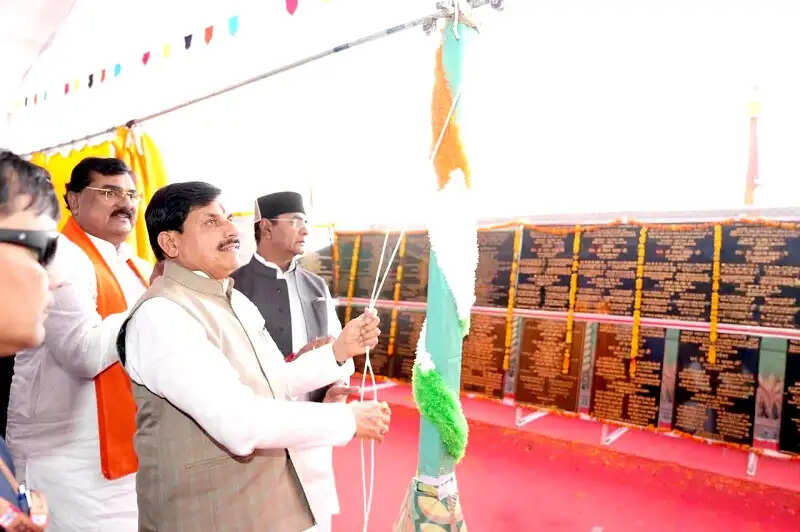 हर हाथ को काम, हर खेत को पानी, यही हमारा संकल्प : मुख्यमंत्री डॉ. यादव