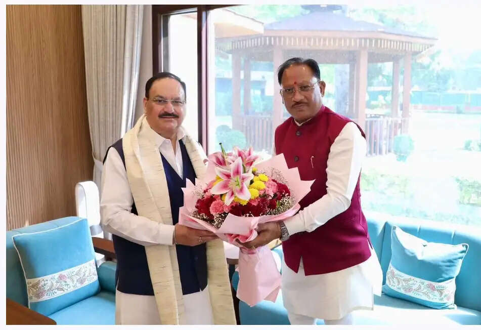 जेपी नड्डा से मिले विष्णुदेव साय, स्वास्थ्य सेवाओं और किसानों के लिए खाद-बीज उपलब्धता पर हुई विस्तृत चर्चा