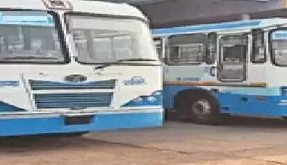नई बसें तो मिली, पर चालक-परिचालक के बगैर चलें कैसे?