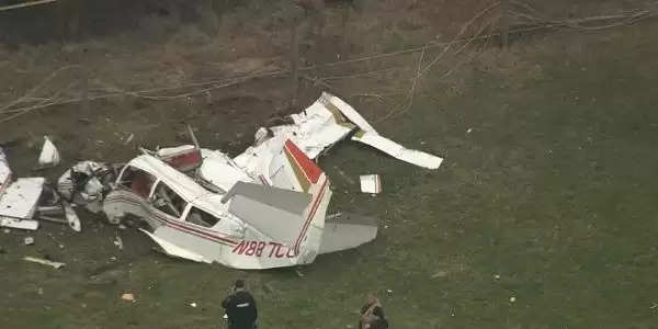 अमेरिका के मध्य पेनसिल्वेनिया के पास छोटा विमान दुर्घटनाग्रस्त, पायलट की मौत