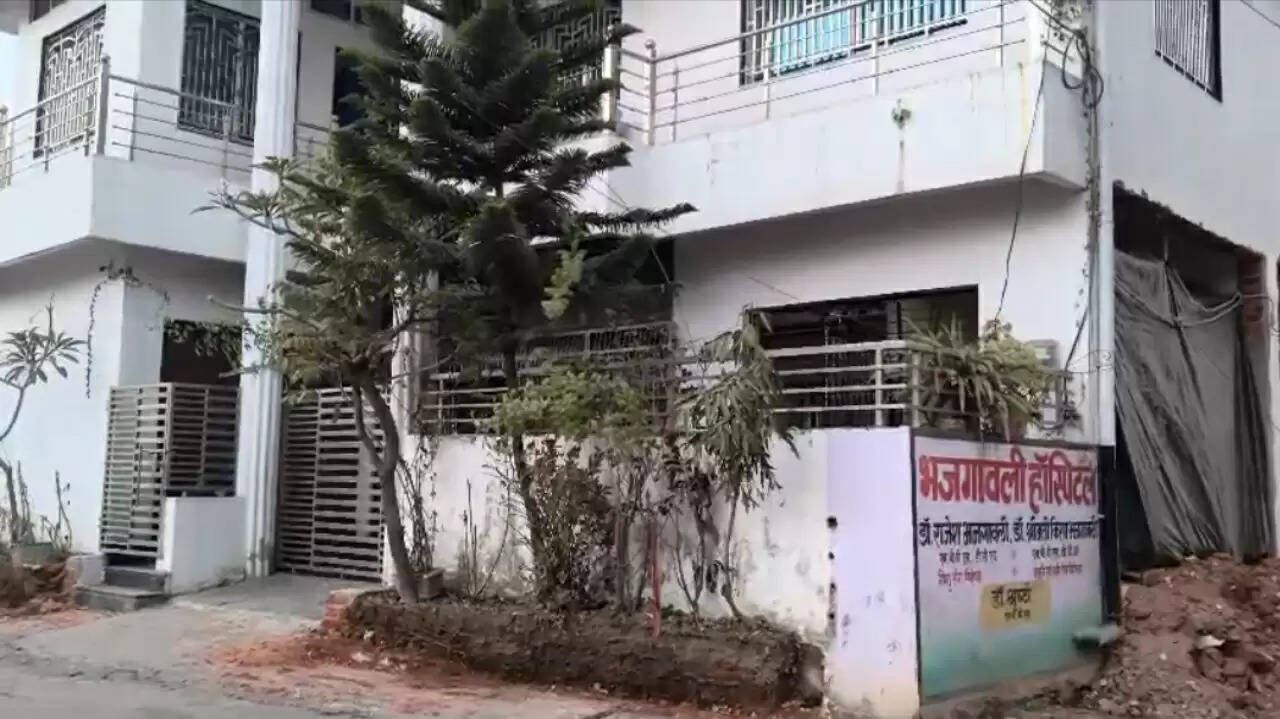 अंबिकापुर में डॉक्टर दंपति के अवैध मकान पर आज चलेगा बुलडोजर, एक्शन मोड़ पर निगम प्रशासन