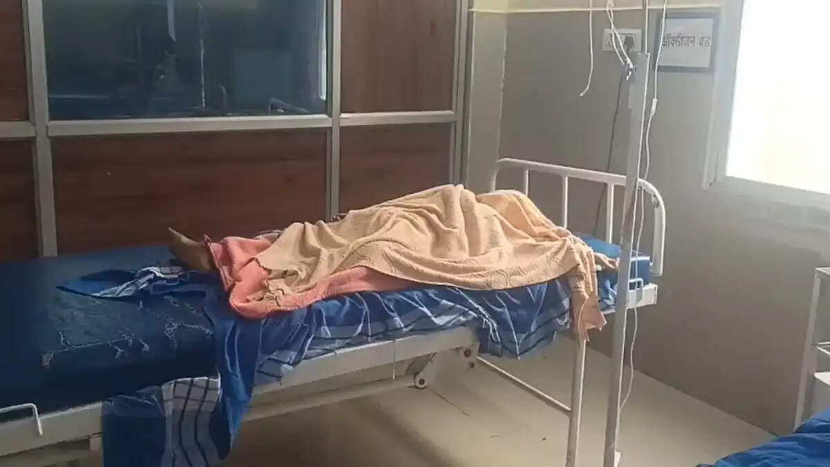 कोरिया : स्कूल बस की चपेट में आने से छात्रा की मौत