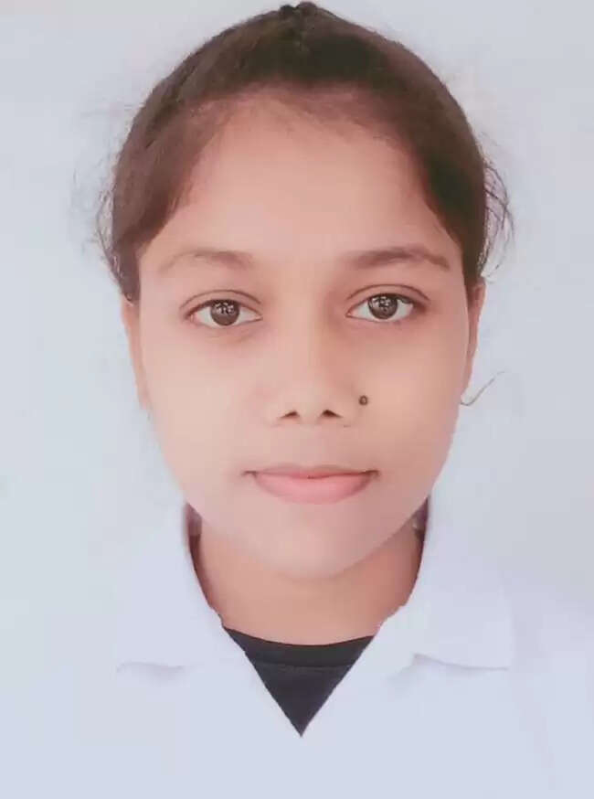 कोमल प्रदेशीय विद्यालयीय फुटबाल टीम में चयनित