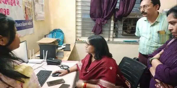 ग्वालियरः कलेक्टर ने बालिका गृह एवं वन स्टॉप सेंटर का किया औचक निरीक्षण