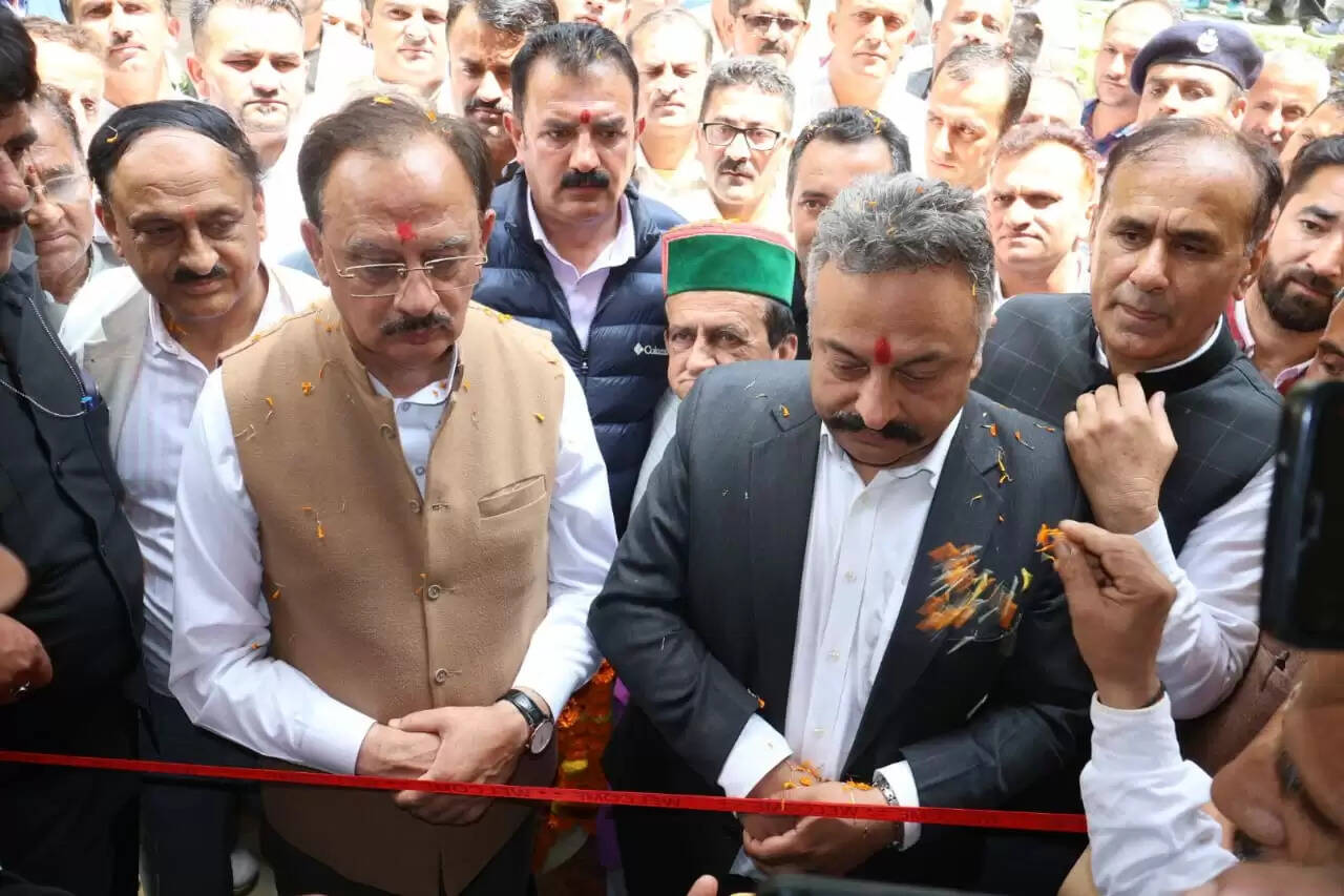 शिलाई विधान सभा क्षेत्र के रोनहाट में खंड प्रारंभिक शिक्षा कार्यालय का शुभारंभ