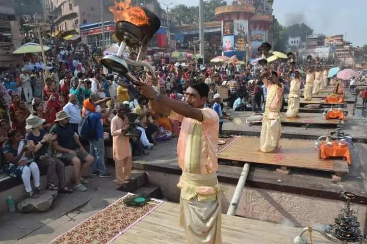 चंद्रग्रहण पर श्री काशी विश्वनाथ मंदिर का कपाट ग्रहण काल के दो घंटे पूर्व बंद होगा