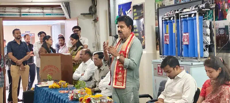 इंदौरः 100 शासकीय विद्यालयों में लगेंगे आरओ एवं स्टेनलेस स्टील वाटर कूलर