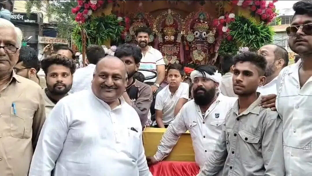 जबलपुर में जय जगन्नाथ के उद्घोष के साथ निकली जगन्नाथ रथयात्रा