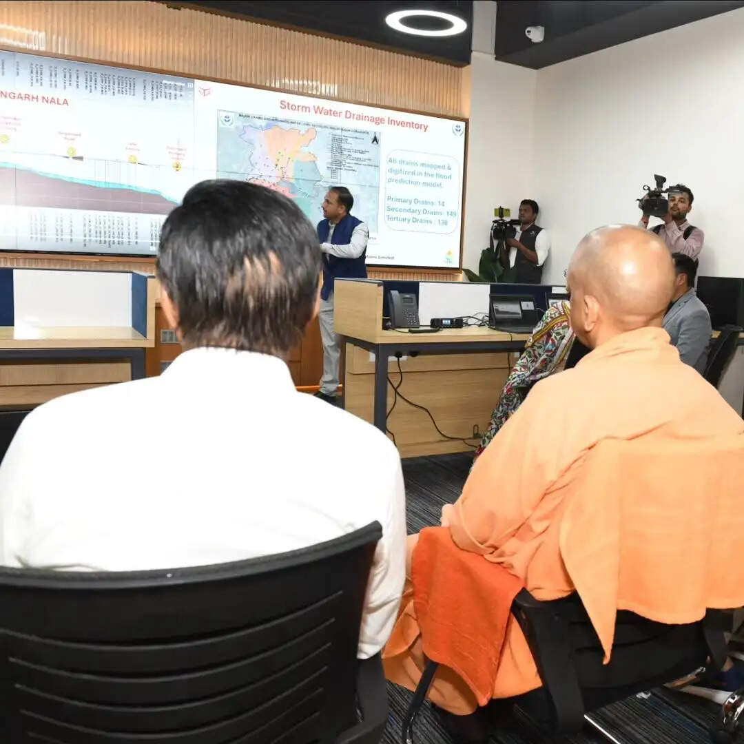 देश में मॉडल बना गोरखपुर नगर निगम, एआई आधारित यूएफएमसी से मानसूनी जलभराव निदान की ओर
