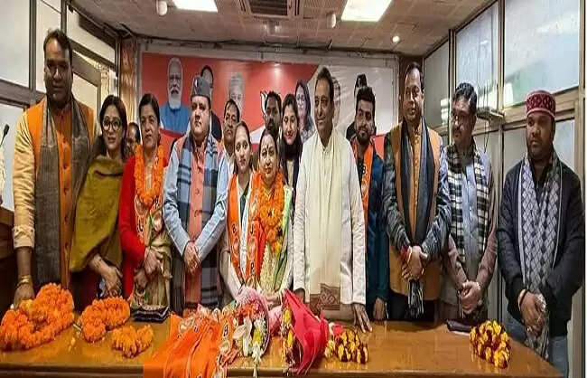 कई&nbsp;जिलाें&nbsp;के&nbsp;कांग्रेस&nbsp;कार्यकर्ताओं&nbsp;ने&nbsp;थामा&nbsp;भाजपा&nbsp;का&nbsp;दामन