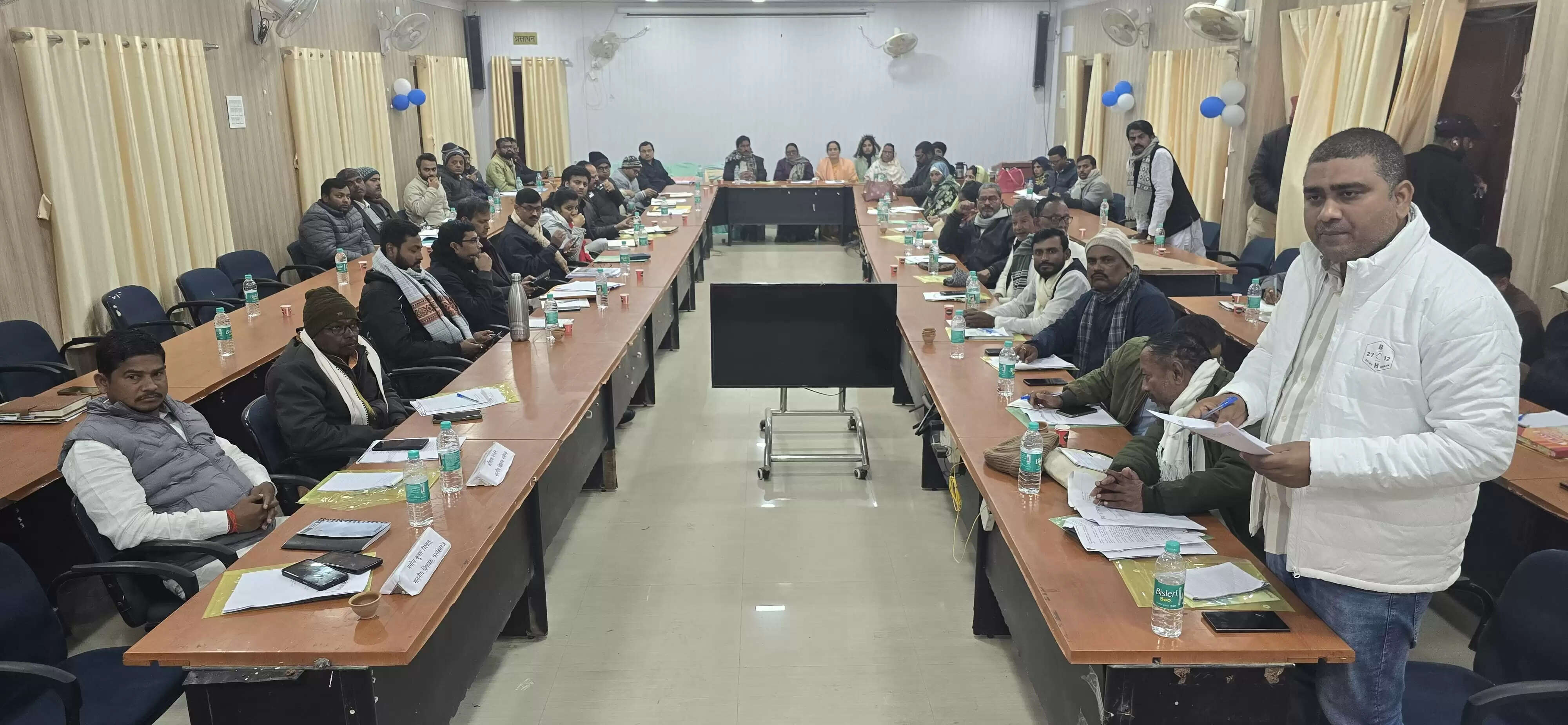 जिला परिषद की सामान्य बैठक में छाया रहा निर्माण कार्य में अनियमितता का मामला