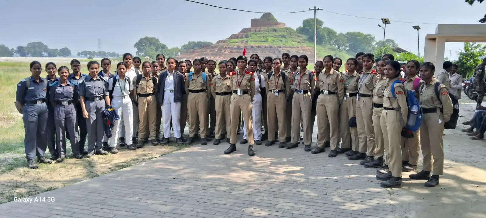 एक भारत श्रेष्ठ भारत एनसीसी कैंप के तीसरे दिन कैडेटो ने किया ऐतिहासिक स्थलो का परिभ्रमण