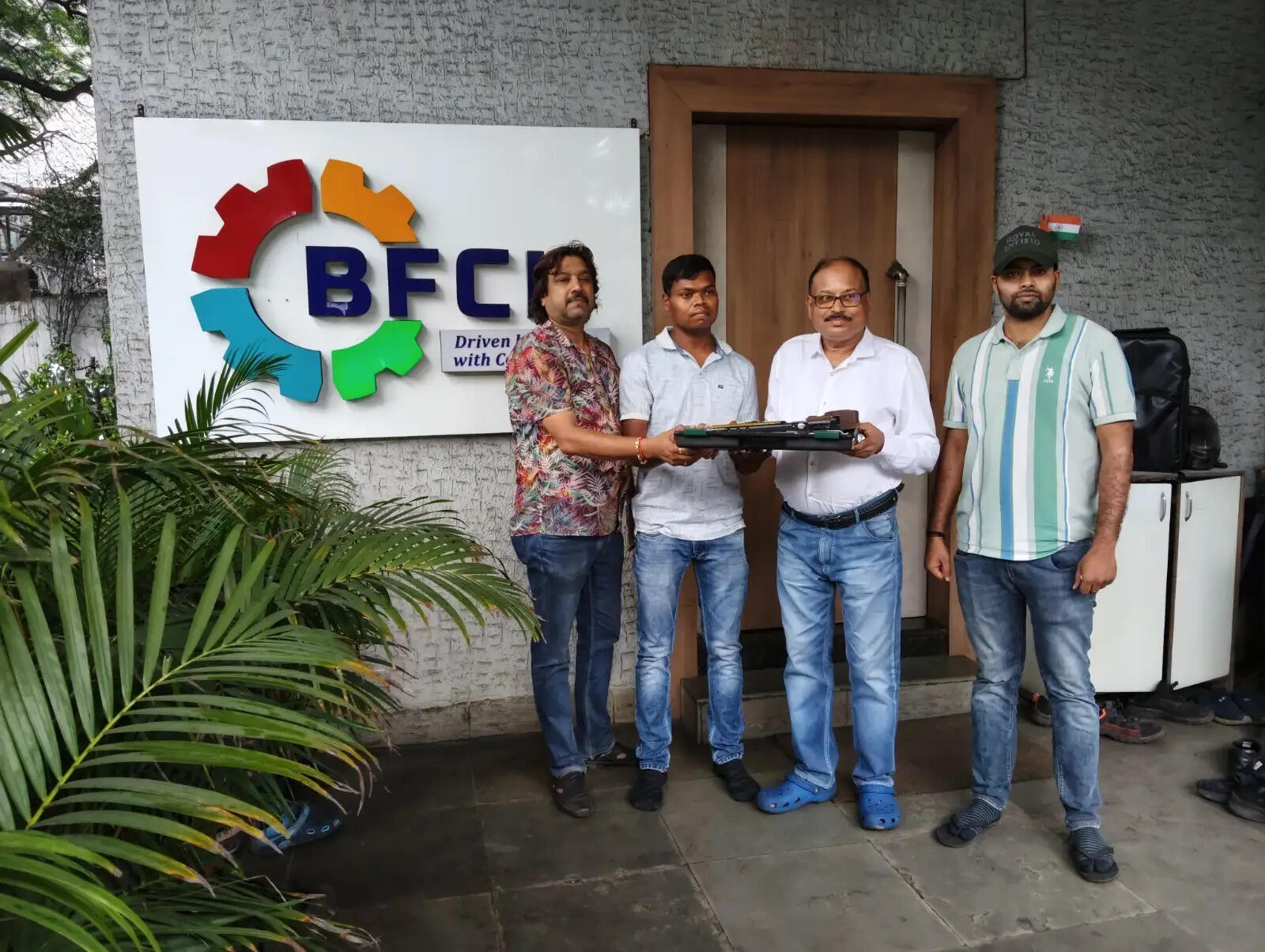 स्टेट शूटिंग चैंपियनशिप में सोनू ने&nbsp;जीता स्वर्ण और रजत पदक, बीएफसीएल ने किया सम्मानित