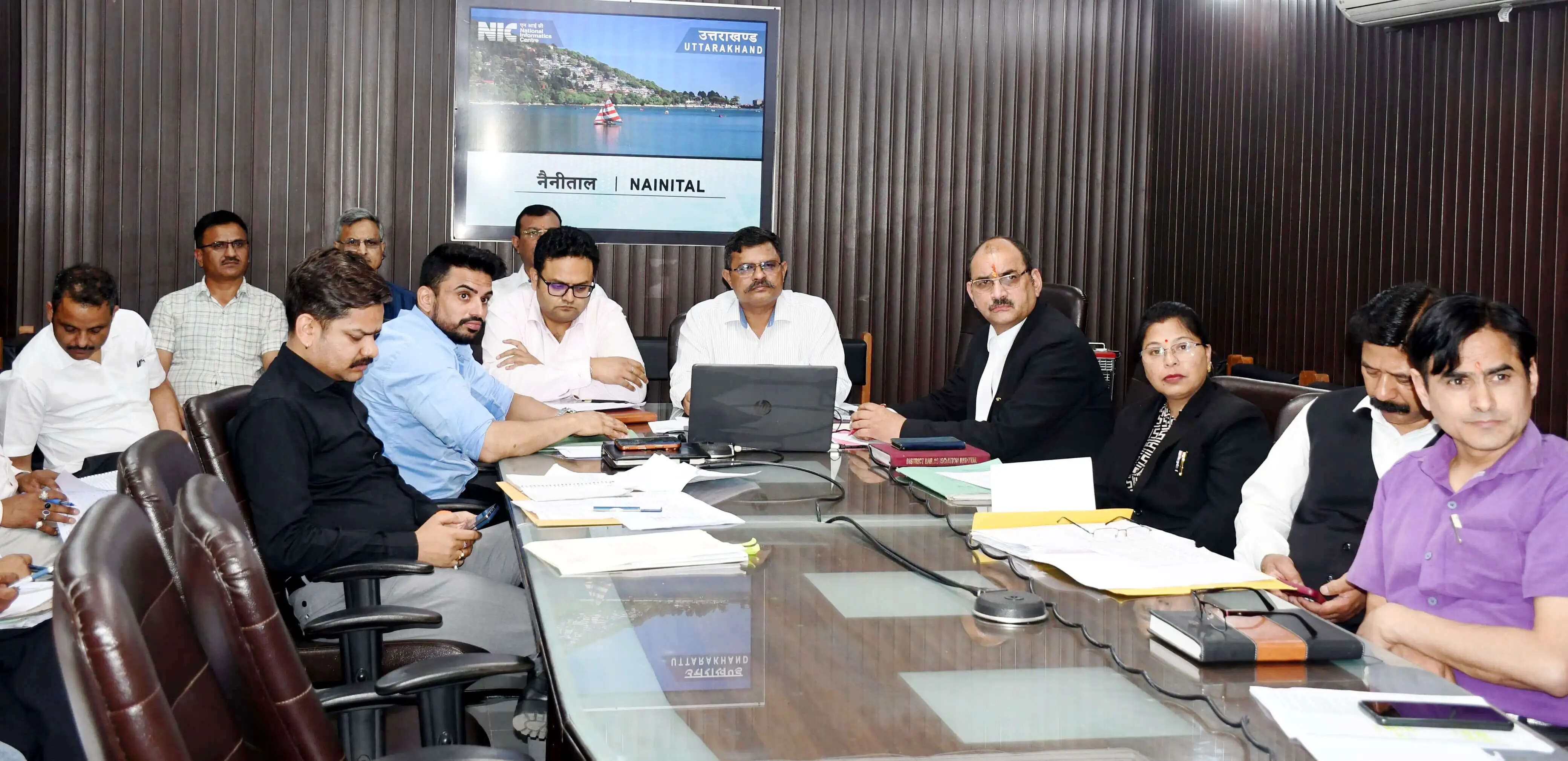पुराने वादों के निस्तारण और स्वच्छता अभियान पर दिया जोर