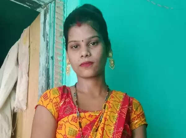 फर्रुखाबाद : हॉस्पिटल में इंजेक्शन लगाते ही महिला की मौत,परिजनों का हंगामा