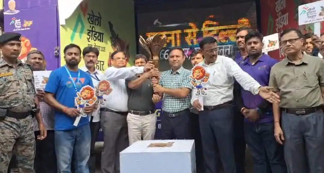 खेलो इंडिया यूथ गेम को लेकर भागलपुर पहुंचा मशाल