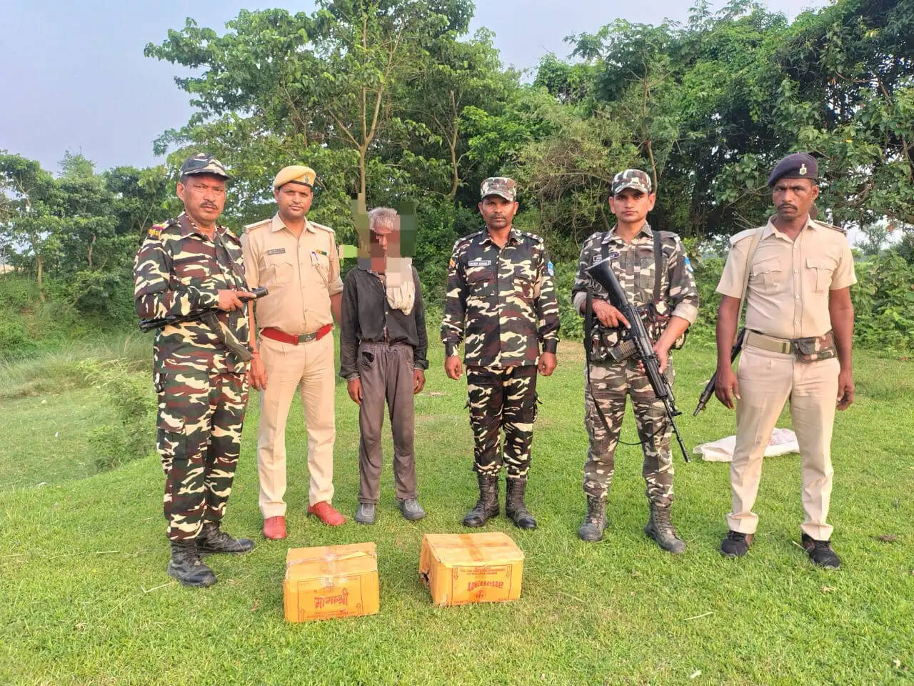 एसएसबी ने 18 लीटर नेपाली शराब के साथ एक व्यक्ति को किया गिरफ्तार
