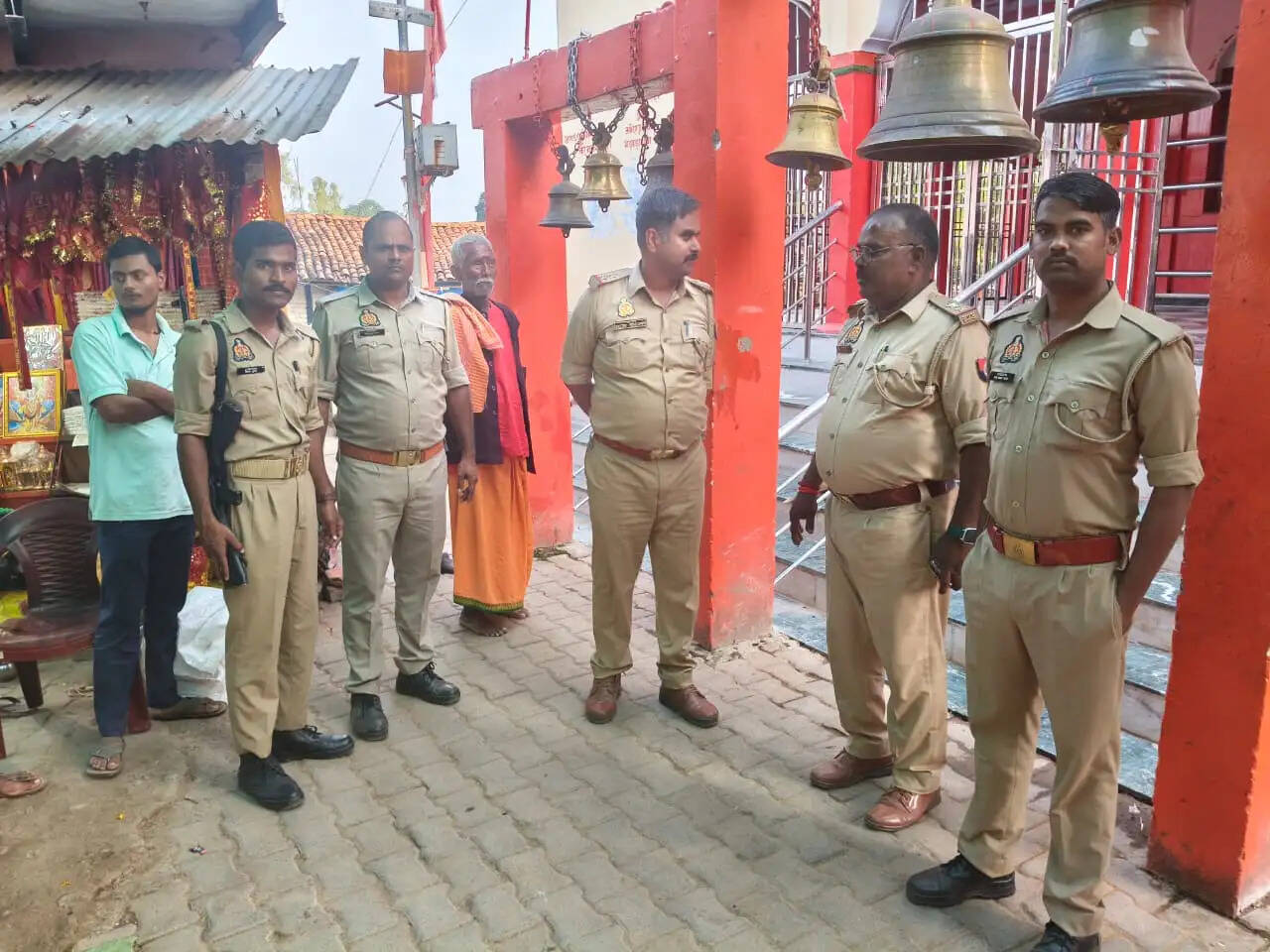गड़बड़ा धाम में नवरात्र मेले की तैयारी पूरी, सुरक्षा में तैनात रहेगी तीन थानों की पुलिस