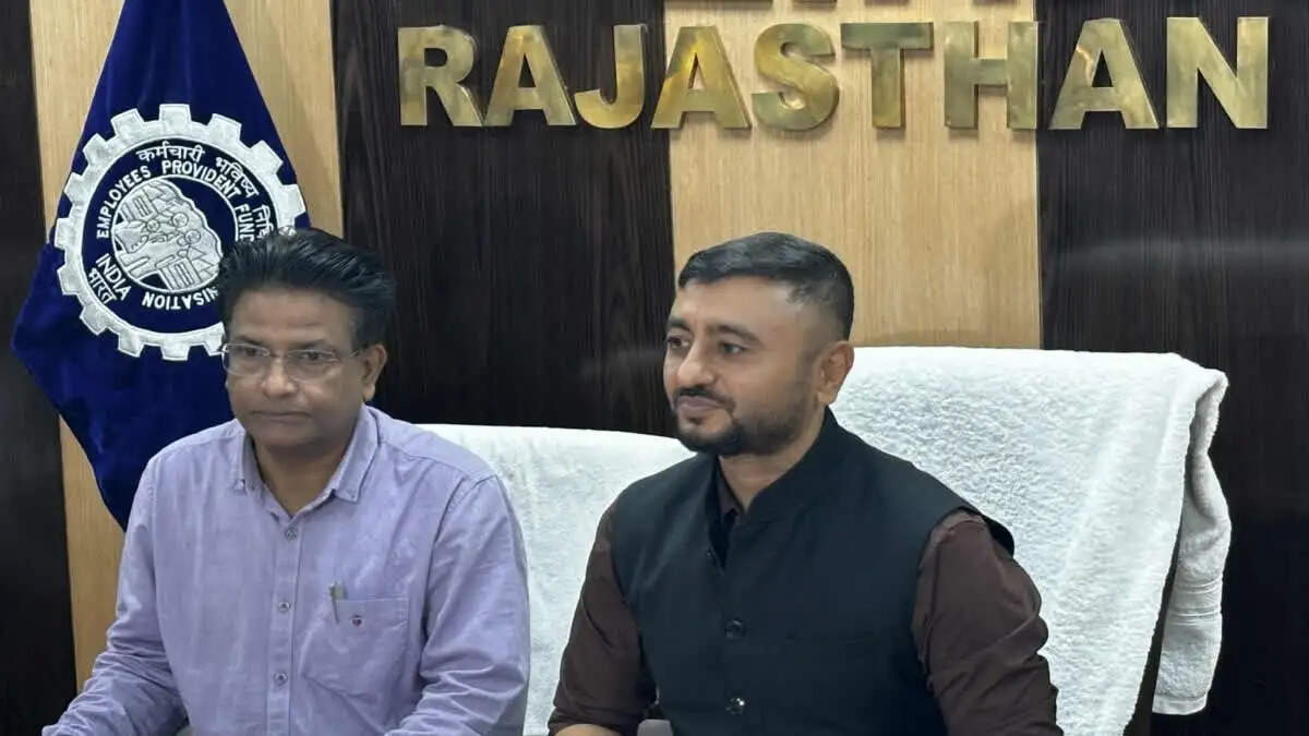 ईपीएफओ ने वेतन सीमा बढ़ाकर 25 हजार रुपये की, 51 लाख कर्मचारियों को मिलेगा लाभ