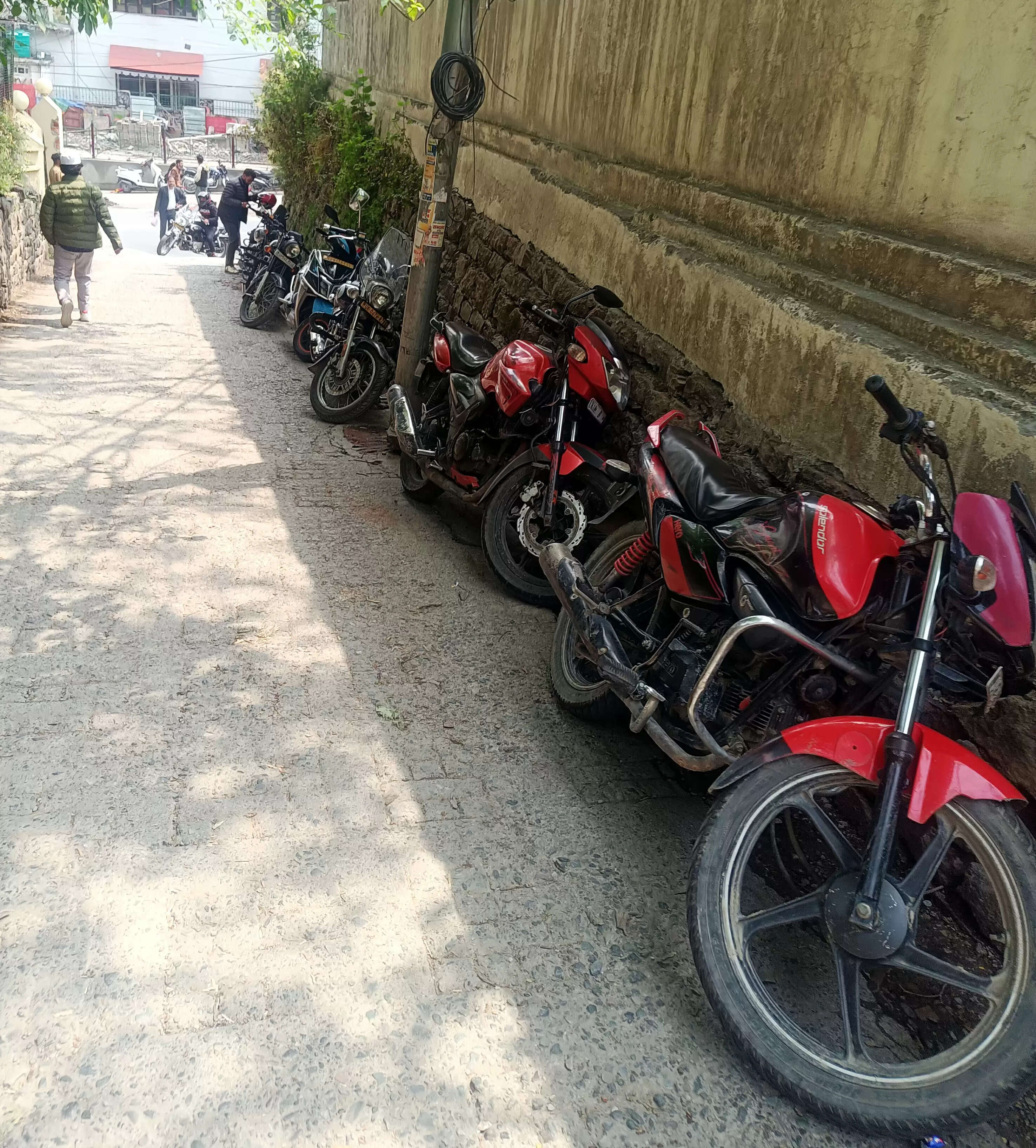 नैनीताल में यूके04टीबी सिरीज की टैक्सी बाइकें प्रतिबंधित