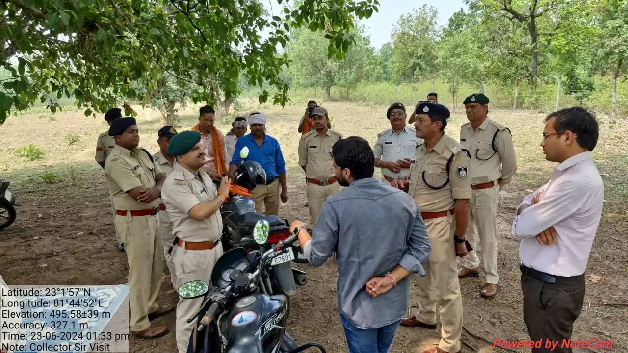 अनूपपुर: जंगली हाथियों के विचरण क्षेत्र गोबरी का कलेक्टर और एसपी ने लिया जायजा