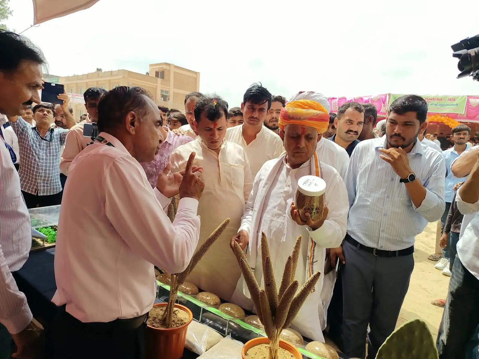 गुड़ामालानी में आईसीएआर-आईआईएमआर क्षेत्रीय केंद्र के नए भवन का उद्घाटन