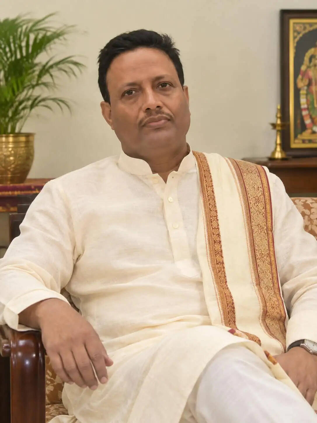 मुख्य चुनाव आयुक्त को गिरफ्तार कर जेल भेजा जाए, देश के सभी चुनाव तत्काल हों रद्द: डॉ. चक्रपाणि हिमांशु