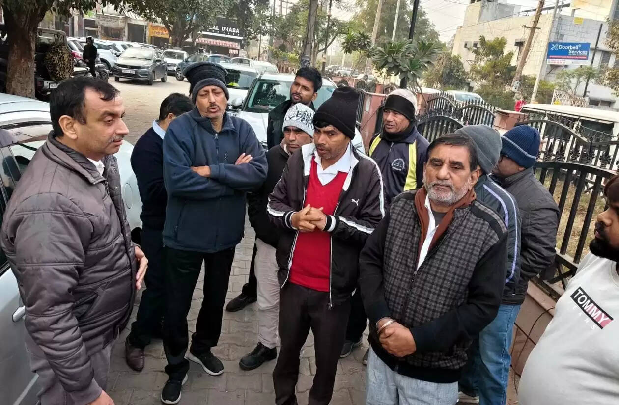 हिसार : अतिरिक्त निगम आयुक्त ने किया स्वच्छता कार्यो का निरीक्षण