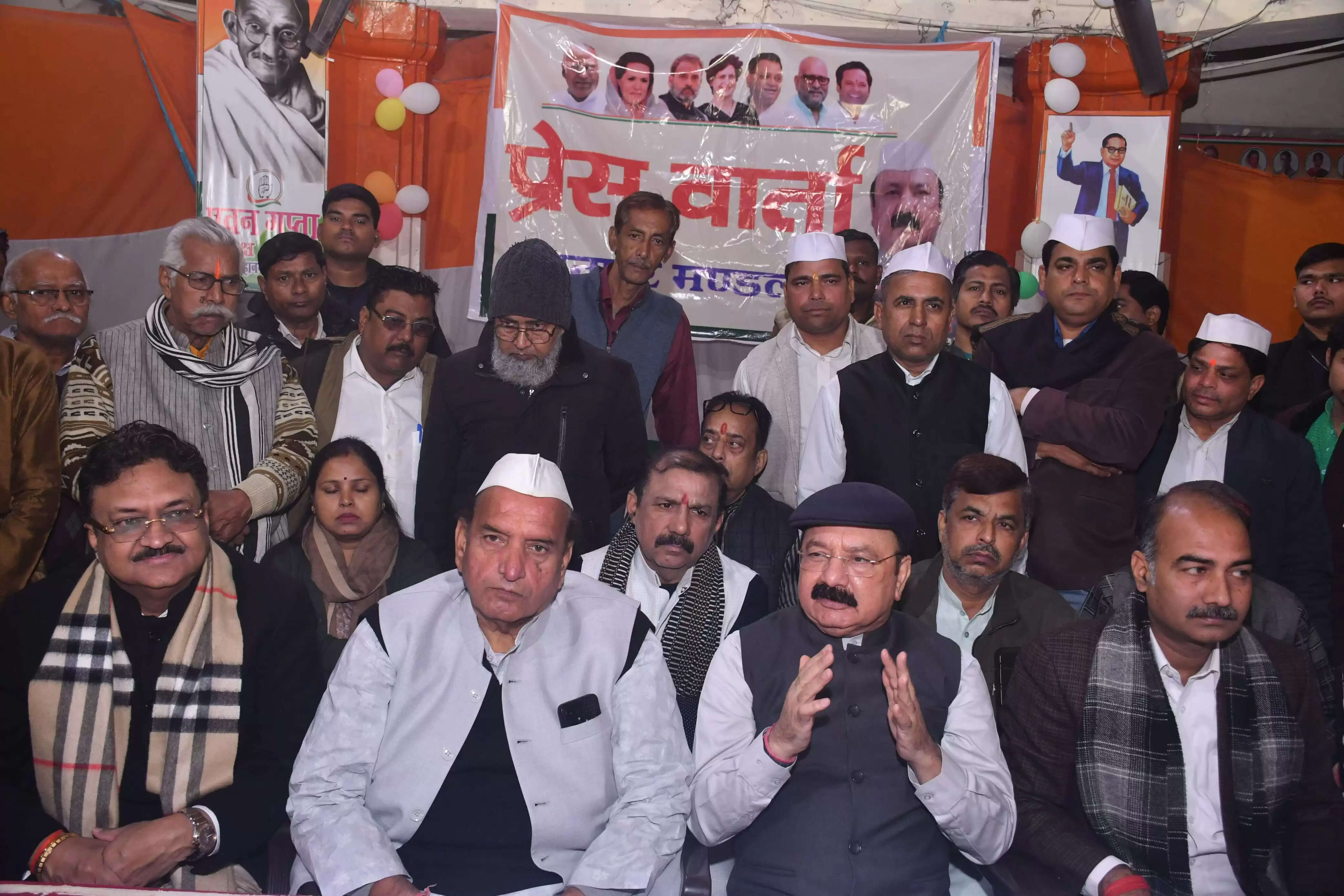 मताधिकार और मनरेगा पर हमला, कांग्रेस देगी जवाब : सांसद किशोरी लाल शर्मा