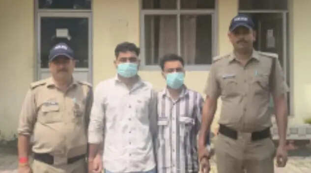 शराब के नशे में दोस्ती बनी दुश्मनी, विवाद में दोस्तों ने दोसृत को मारकर रजवाहे में फेंका