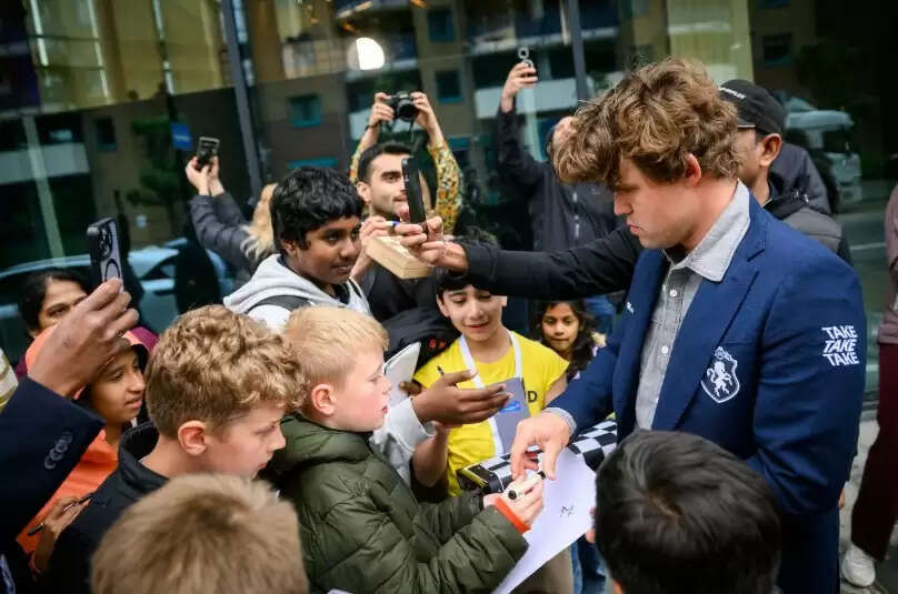 नॉर्वे शतरंज 2025: मैग्नस कार्लसन ने रिकॉर्ड 7वीं बार जीता खिताब