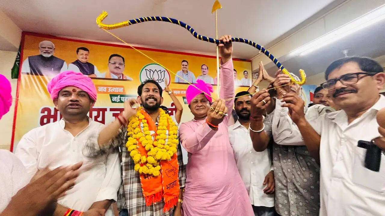 अनुसूचित जनजाति समाज ने भाजपा जिलाध्यक्ष अमित गोयल का किया अभिनंदन