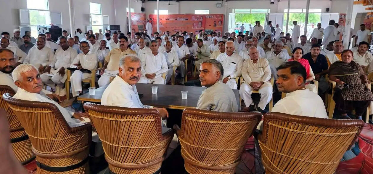 हिसार : जनकल्याण और विकास के संकल्प के साथ कार्य कर रही प्रदेश सरकार : रणधीर पनिहार