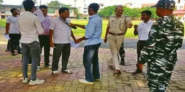 रांची के पांच केंद्रों पर शांतिपूर्ण माहौल में संपन्न हुई झारखंड पात्रता परीक्षा, करीब तीन हजार अभ्यर्थी हुए शामिल