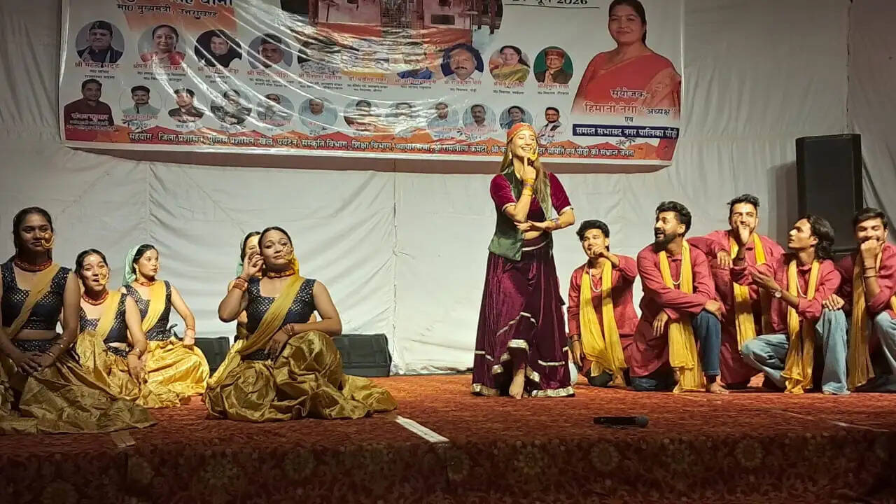 श्वेता माहरा और नटराज डांस ग्रुप ने दी शानदार प्रस्तुति